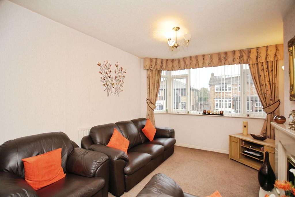 Property photo 2 of 20 2