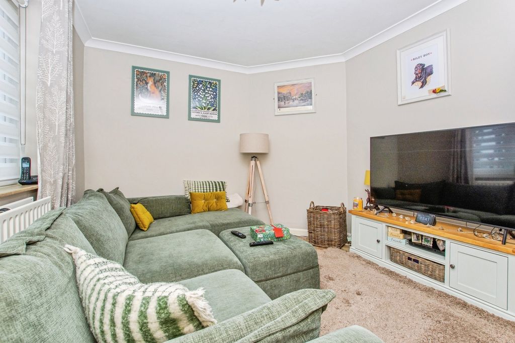 Property photo 2 of 14 Pbox-Img.Jpg