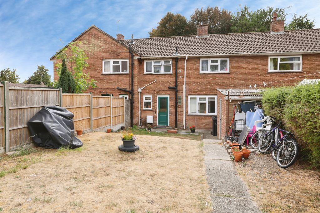 Property photo 2 of 16