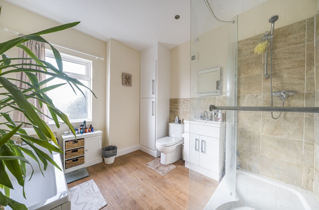 Property photo 3 of 14 1240369 (8)