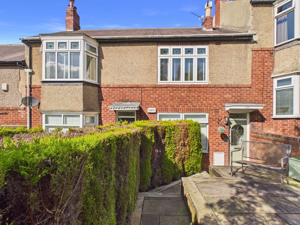 Property photo 1 of 11 External