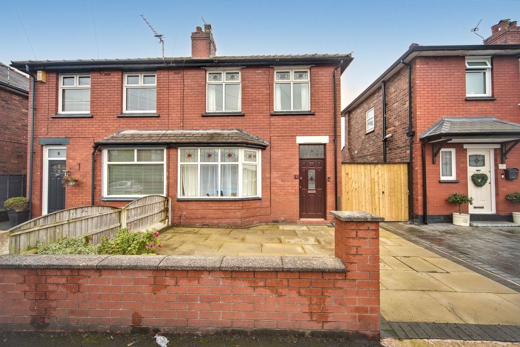 Property photo 1 of 19