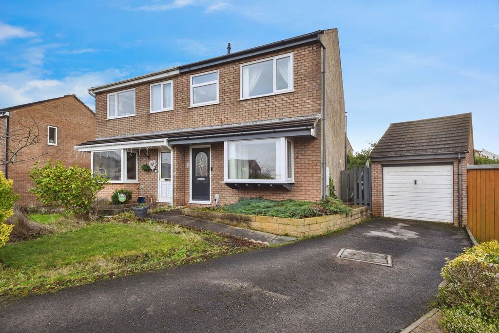 Property photo 1 of 18 Pbox-Img.Jpg