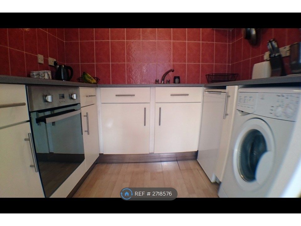 Property photo 3 of 4