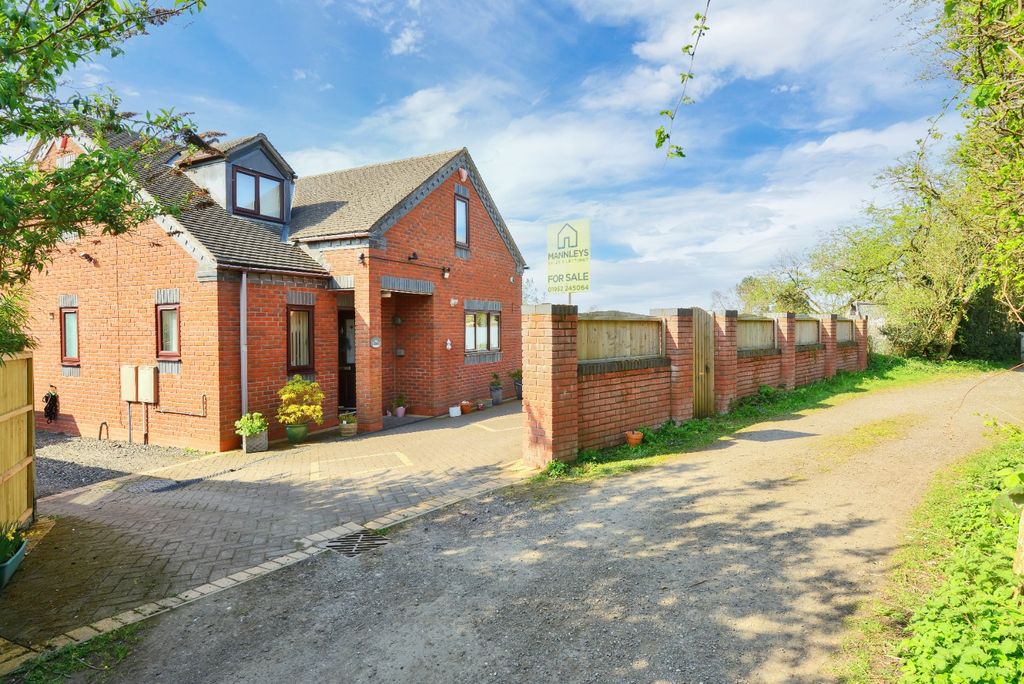 Property photo 1 of 25 4040963