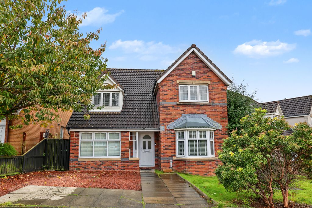 Property photo 1 of 41