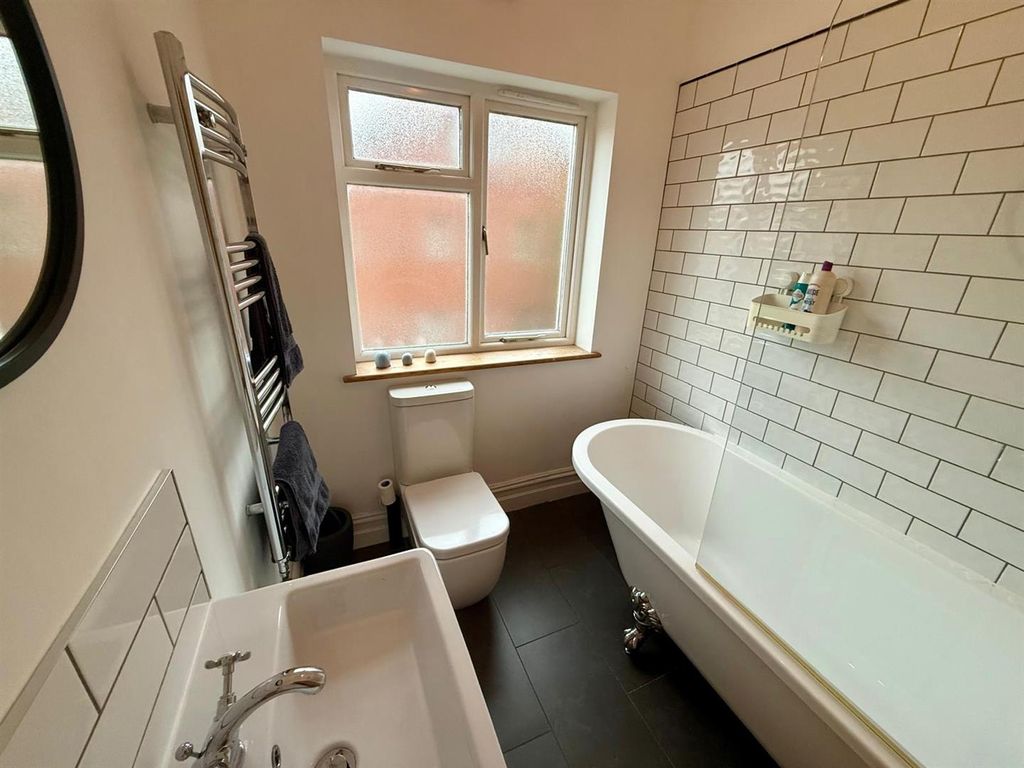 Additional image 8 of 2 bed flat for saleBodenham Road, Hereford HR1