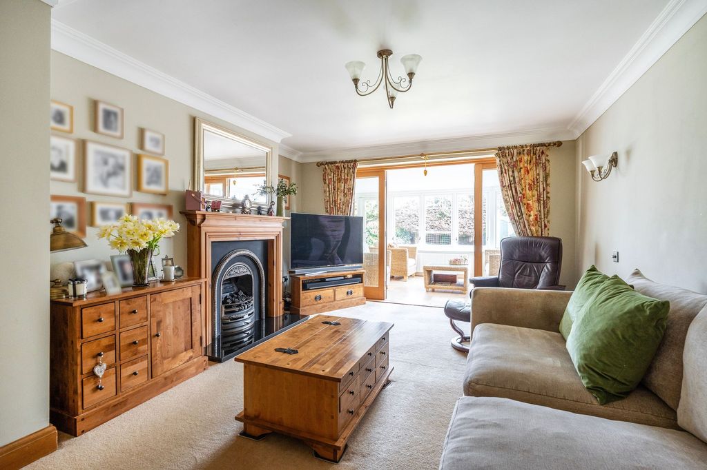 Property photo 3 of 22