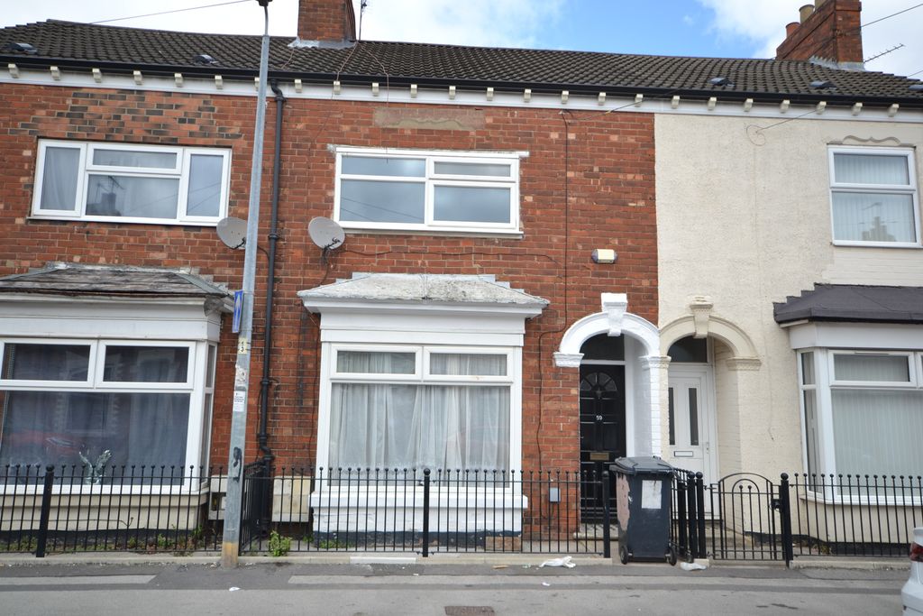 Property photo 1 of 11