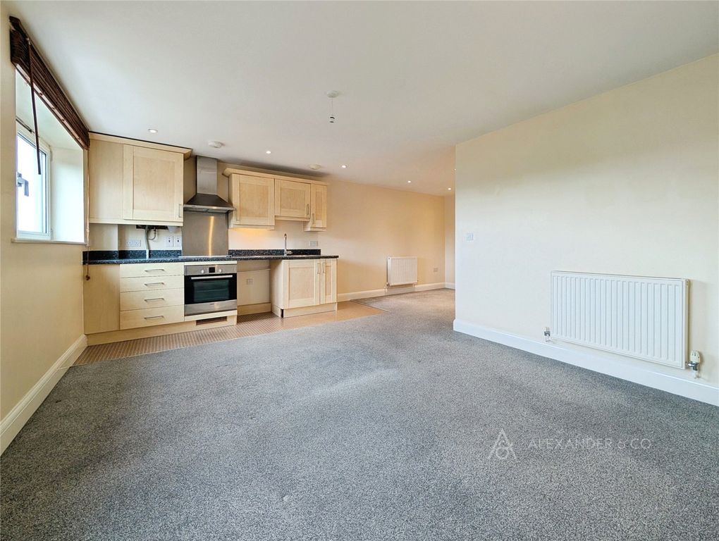 Property photo 3 of 14 Picture No. 24