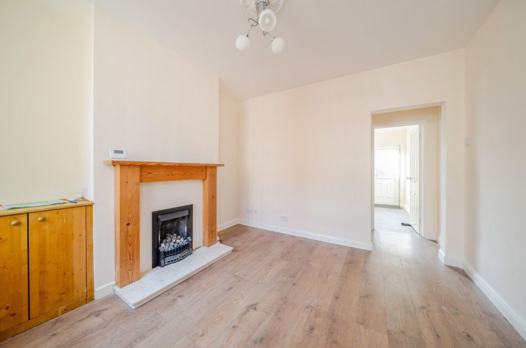 Property photo 2 of 10 1538672-1-1A16392153Efe