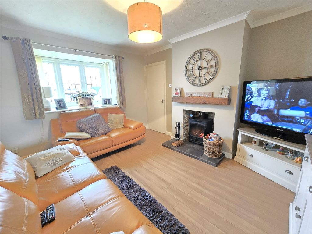 Property photo 3 of 17 Picture No. 21