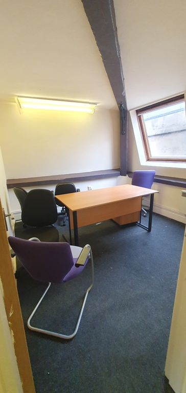 Property photo 3 of 6