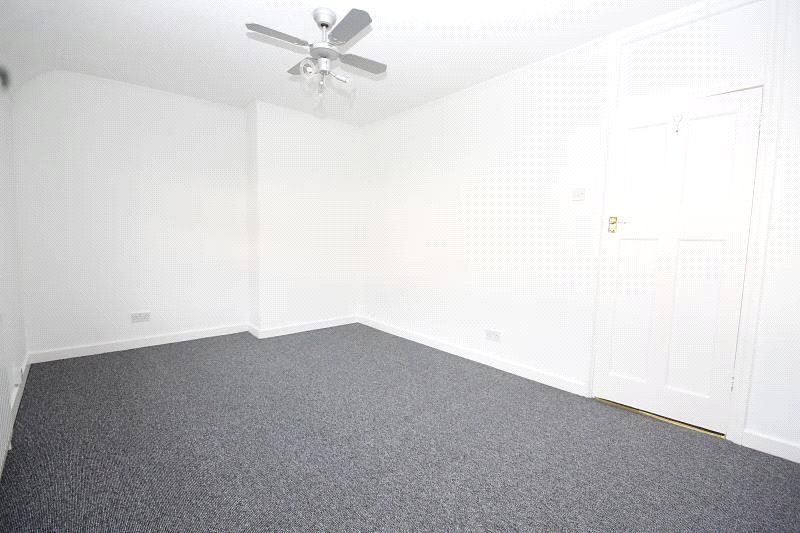 Property photo 3 of 9 Picture No. 05