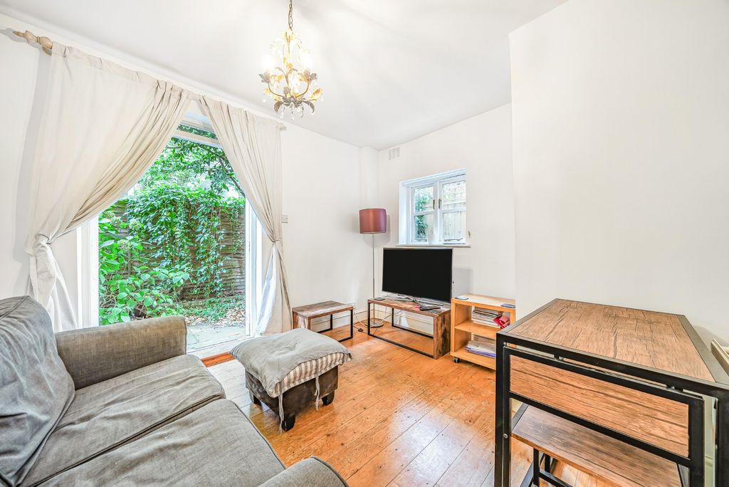 Property photo 2 of 14 Picture 2