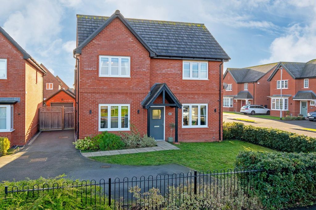 Property photo 1 of 24 Exterior