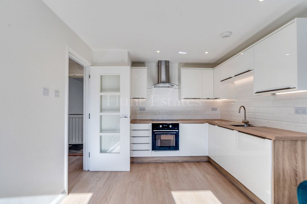 Property photo 2 of 5 Not Specified