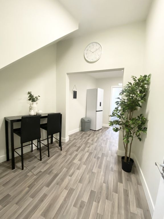 Property photo 3 of 18 Dining Room