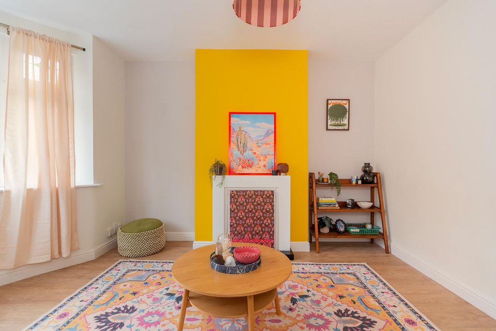 Property photo 1 of 41 0G6Wbn - Living Room B.Jpg