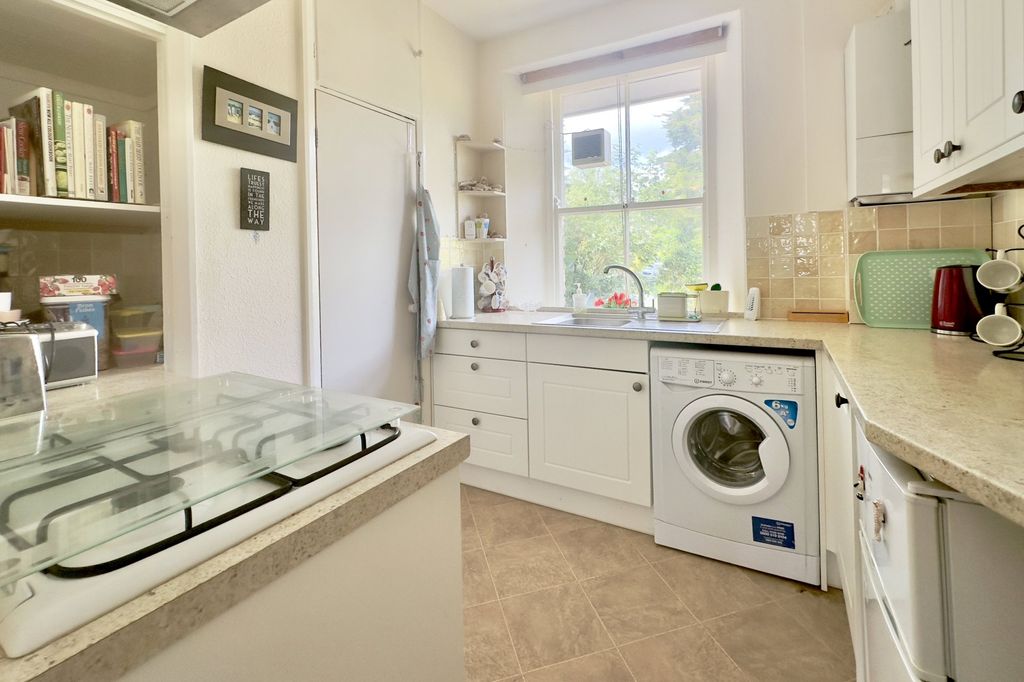 Property photo 3 of 9 Picture No. 06