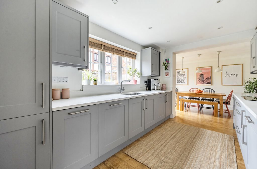 Property photo 3 of 25 1373597-26-68Ff78...