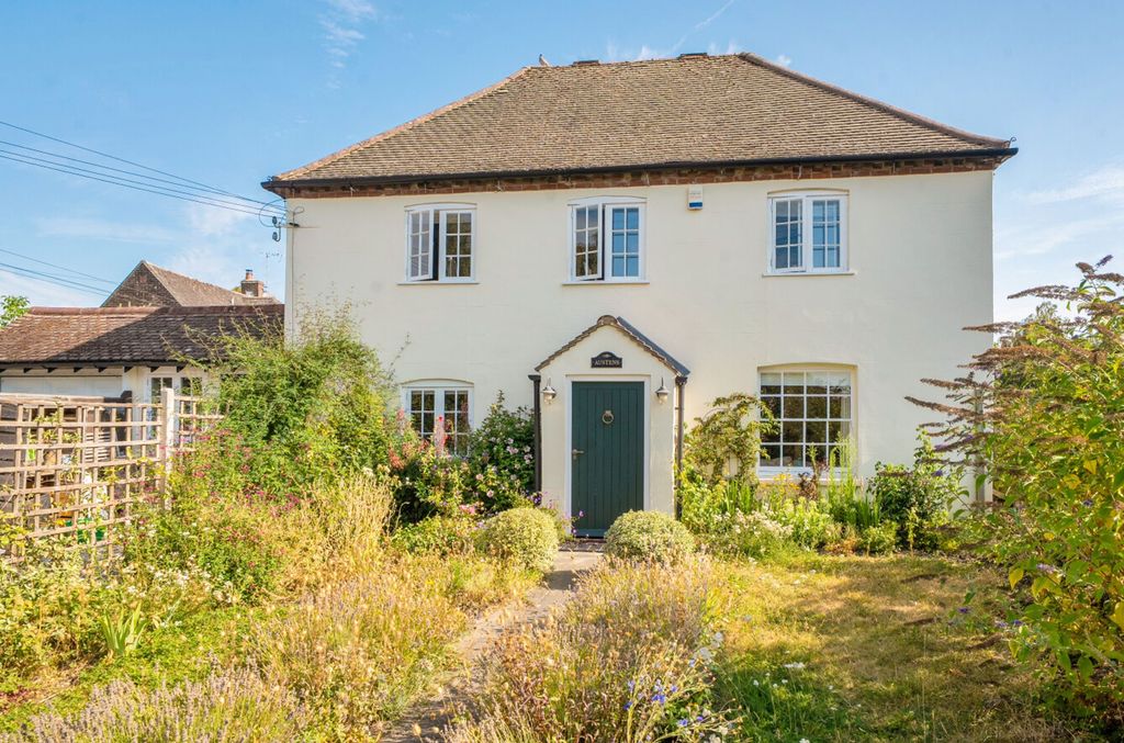 Property photo 1 of 19
