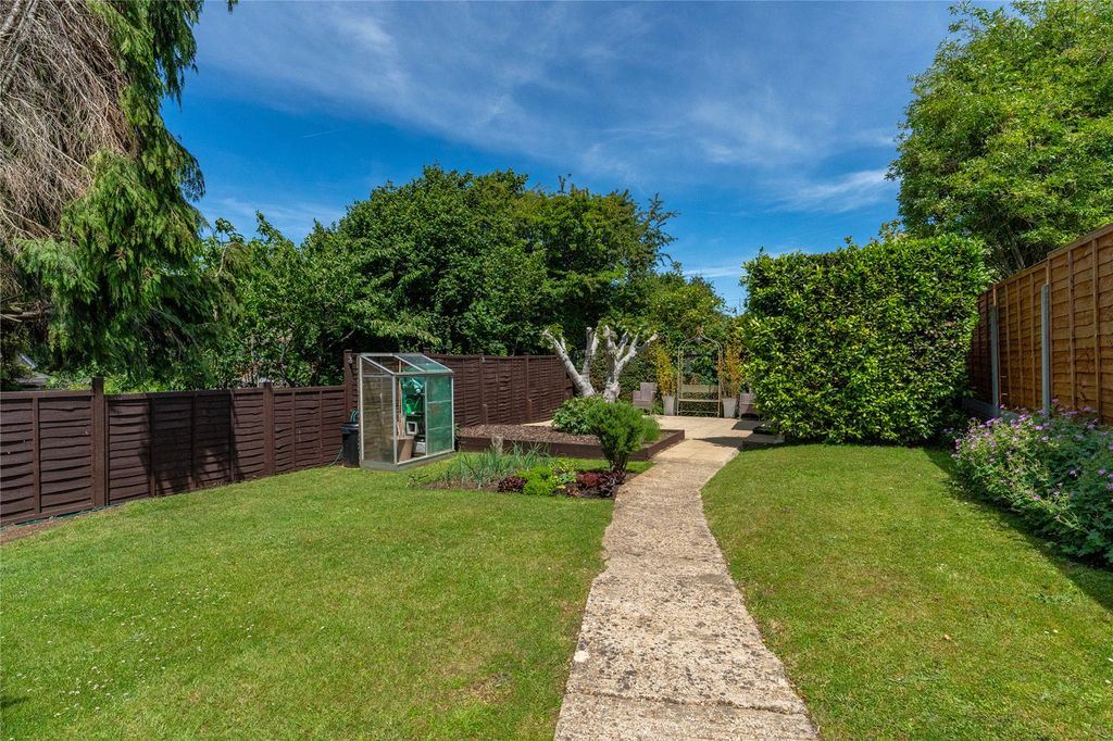 Property photo 2 of 22 Picture No. 07