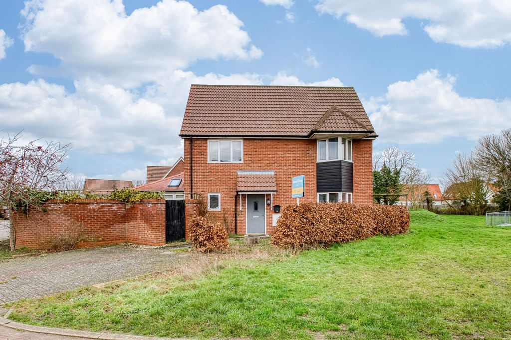 Property photo 1 of 18