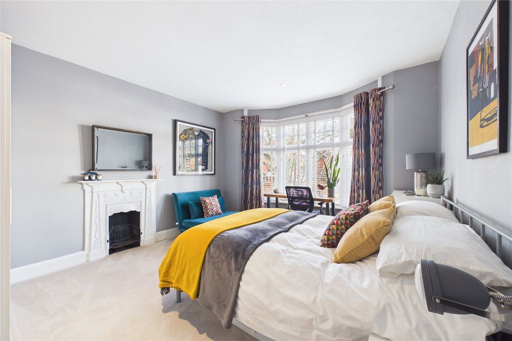 Additional image 8 of 3 bed maisonette for saleLaburnham Road, Maidenhead, Berkshire SL6