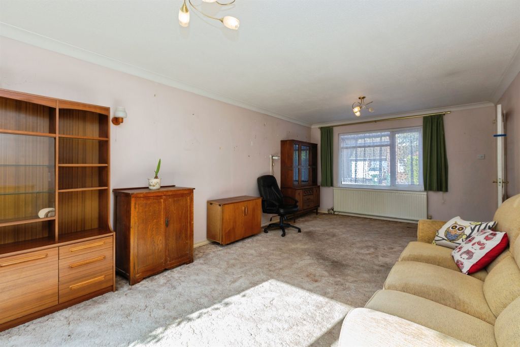 Property photo 3 of 14