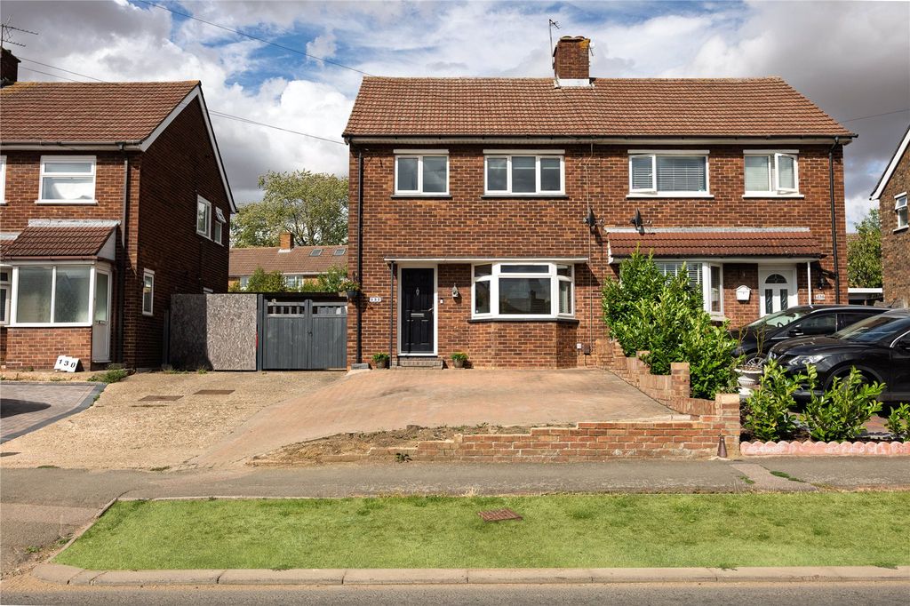 Property photo 1 of 18 Picture No. 02
