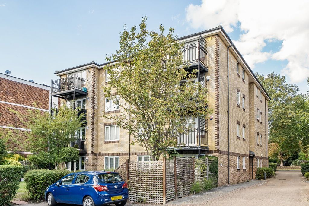 Property photo 1 of 12 Picture No. 13