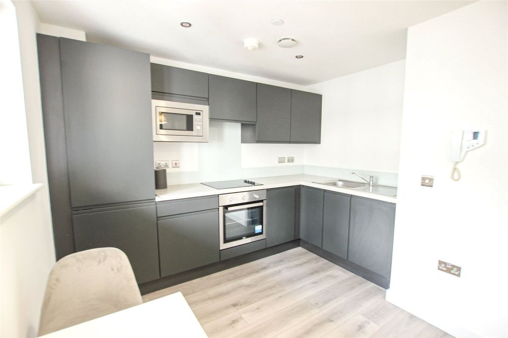 Property photo 2 of 13 Picture No. 07