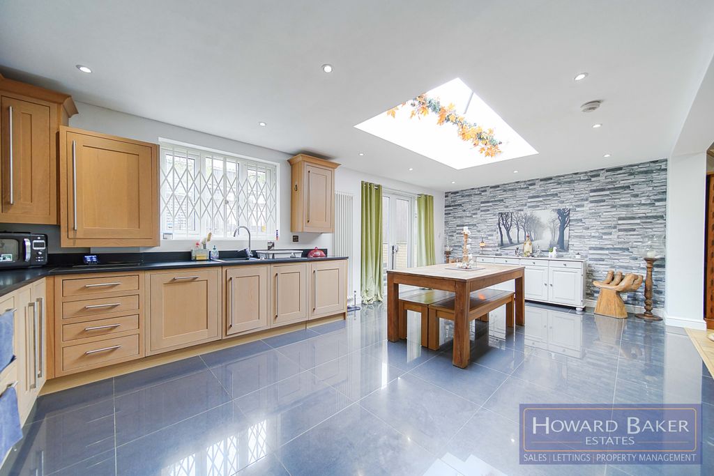 Property photo 3 of 31 Dsc04995