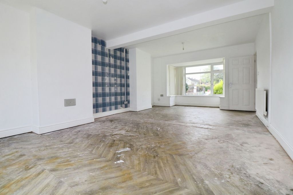 Property photo 2 of 18 Pbox-Img.Jpg