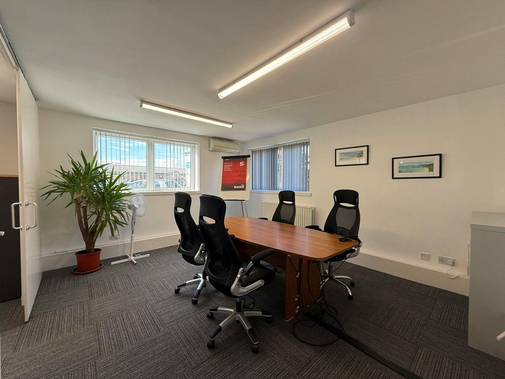 Property photo 3 of 7 Image 3