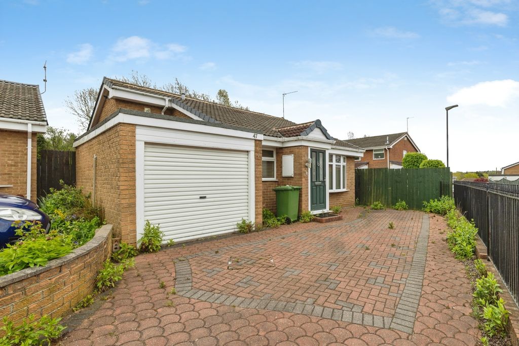 Property photo 1 of 19 Pbox-Img.Jpg