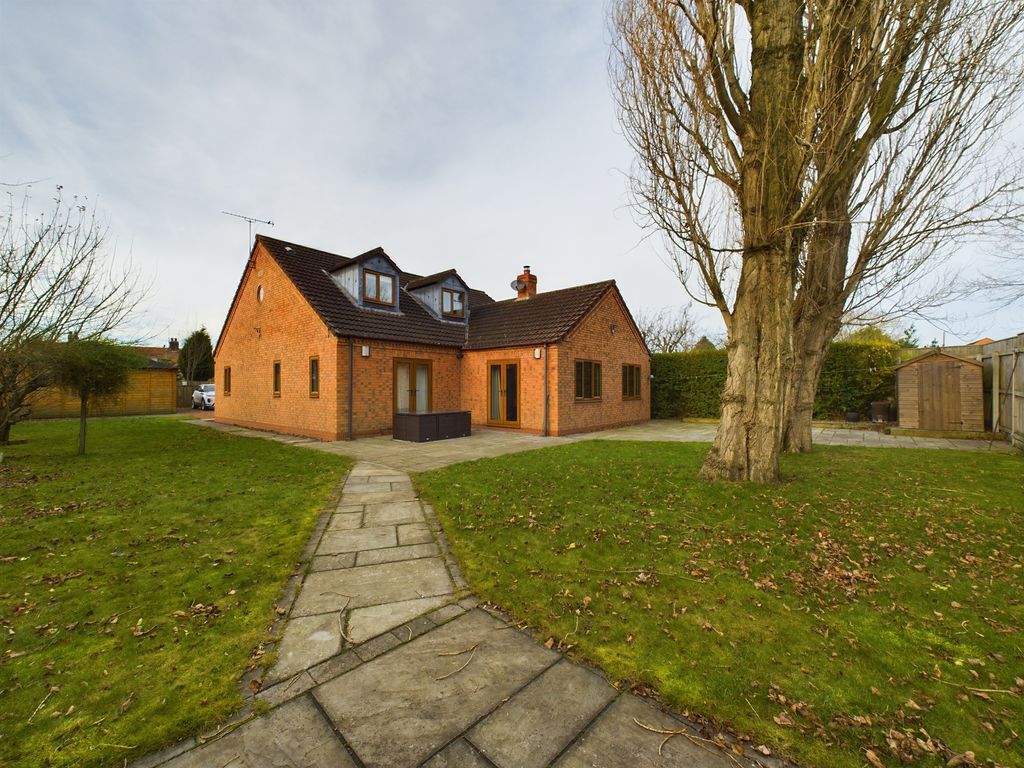 Property photo 1 of 35