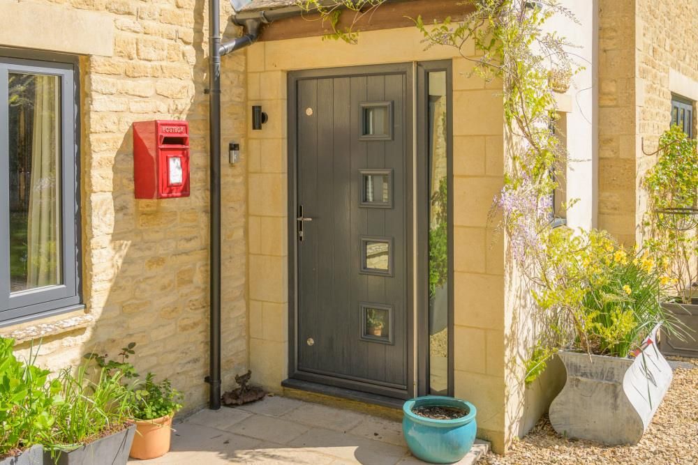 Property photo 2 of 23 Image