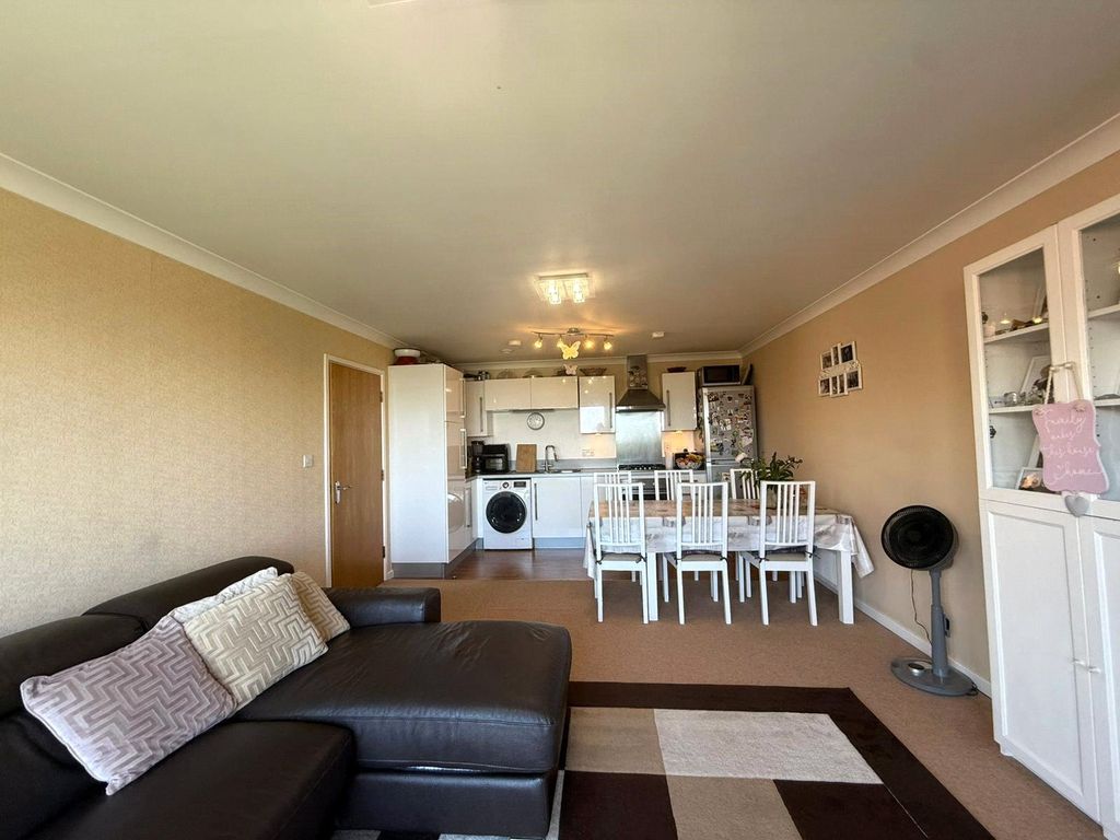 Property photo 1 of 13 Picture No. 07