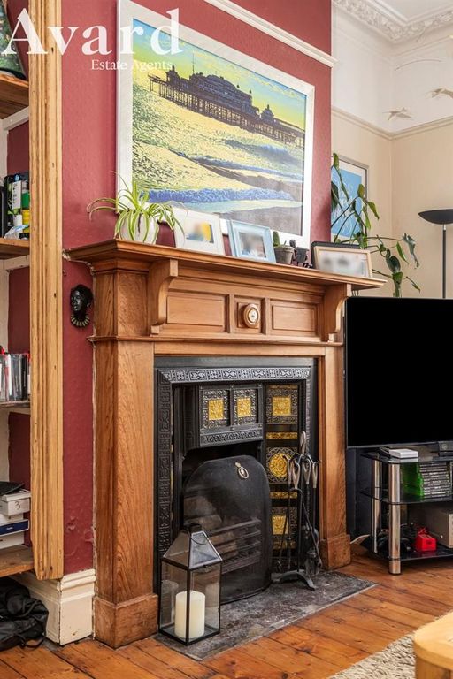 Property photo 3 of 19 407.Jpeg