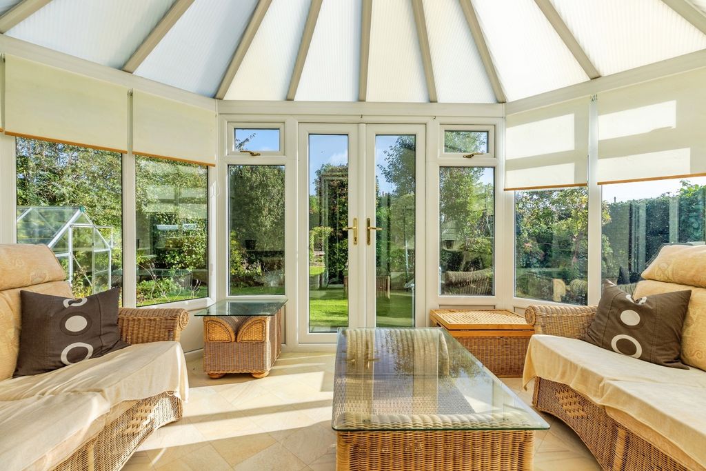 Property photo 2 of 24 Pbox-Img.Jpg