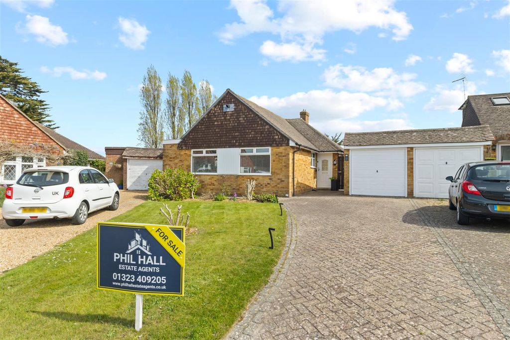 Property photo 1 of 51 Front.Jpg