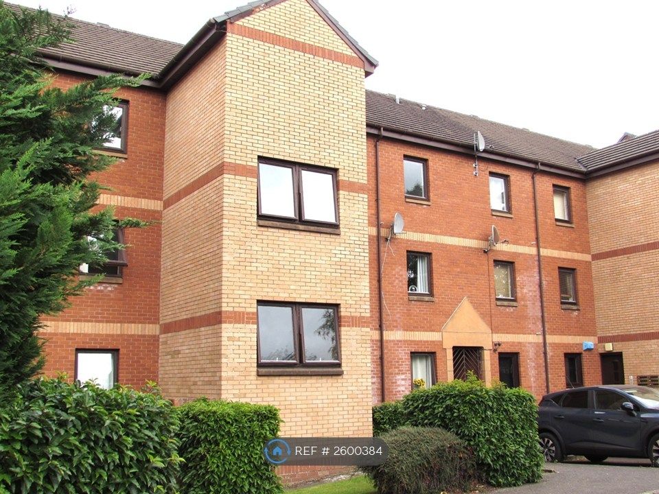 Property photo 2 of 13