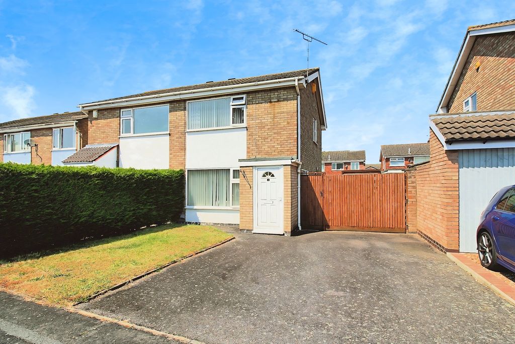 Property photo 1 of 13