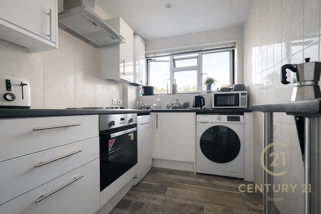 Property photo 2 of 7