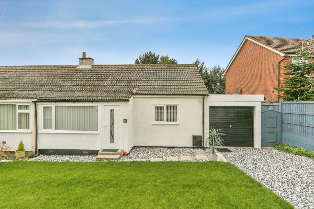 Additional image 14 of 2 bed bungalow for saleCae Coed, Llandudno Junction, Conwy LL31