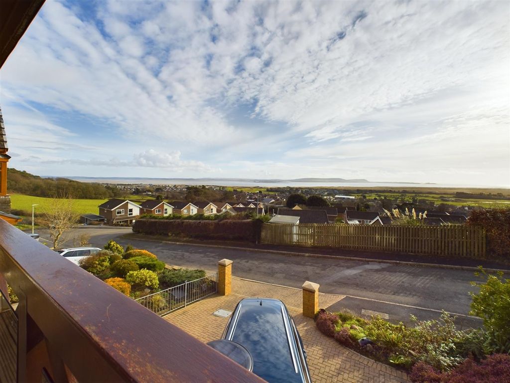 Property photo 3 of 37 Cam03055G0-Pr0175-Still004.Jpg