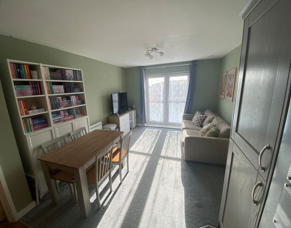 Property photo 3 of 5