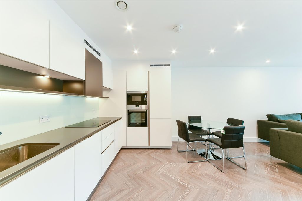 Property photo 1 of 12 Image